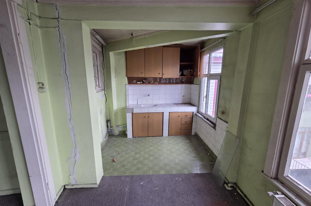 İSTANBUL, FATİH'DE SATILIK MÜSTAKİL KONUT