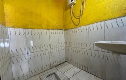 Akhisar  Sanayi Sitesi'nde Batar katlı Satılık Dükkan