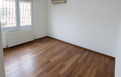 Torbalı Ertuğrul'da Geniş Bahçeli Lüks Villa-Ticari Uygun