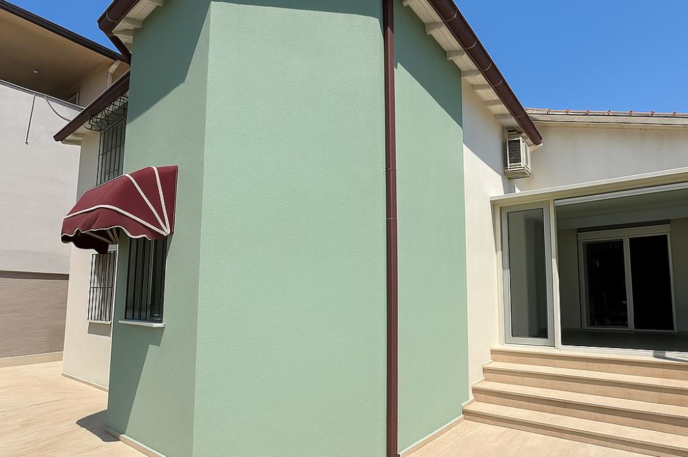 Torbalı Ertuğrul'da Geniş Bahçeli Lüks Villa-Ticari Uygun