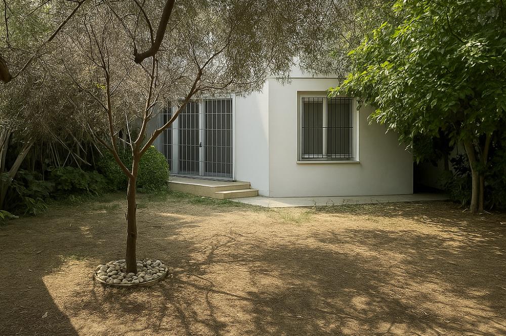 Torbalı Ertuğrul'da Geniş Bahçeli Lüks Villa-Ticari Uygun