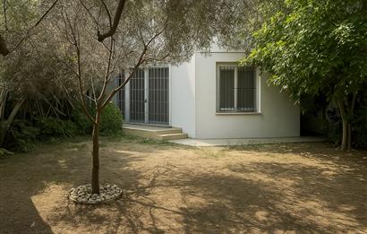 Torbalı Ertuğrul'da Geniş Bahçeli Lüks Villa-Ticari Uygun