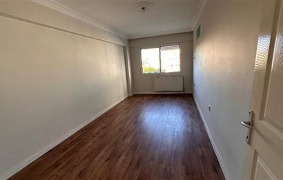 Yali mahallesi cadde üzeri kiralik 2+1