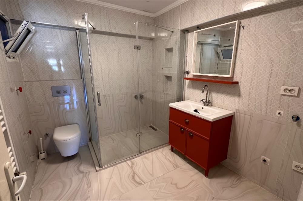 Yali mahallesi cadde üzeri kiralik 2+1