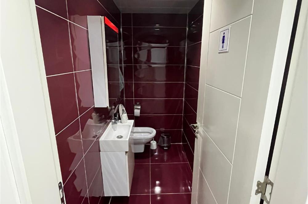 Torbalı Ertuğrul'da Geniş Bahçeli Lüks Villa-Ticari Uygun