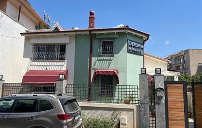 Torbalı Ertuğrul'da Geniş Bahçeli Lüks Villa-Ticari Uygun