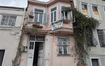 İSTANBUL, FATİH'DE SATILIK MÜSTAKİL KONUT
