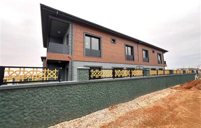 Kırklareli Karahıdırda Satılık Sıfır Villa