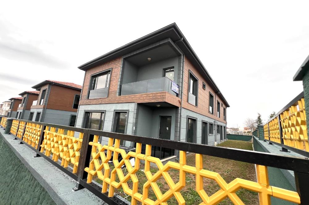 Kırklareli Karahıdırda Satılık Sıfır Villa