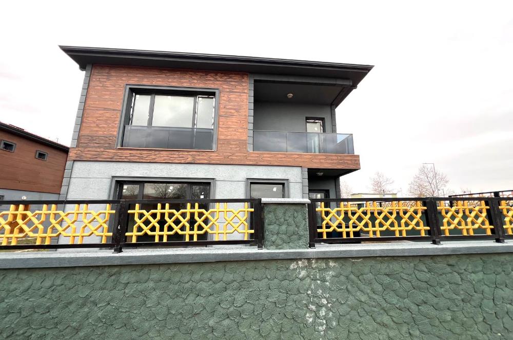 Kırklareli Karahıdırda Satılık Sıfır Villa