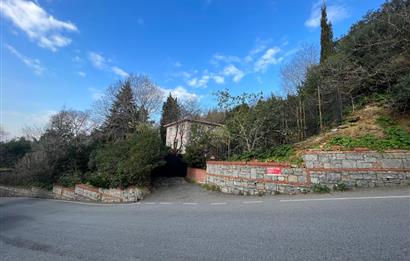 Üsküdar Çengelköy'de Satılık Müstakil Bina