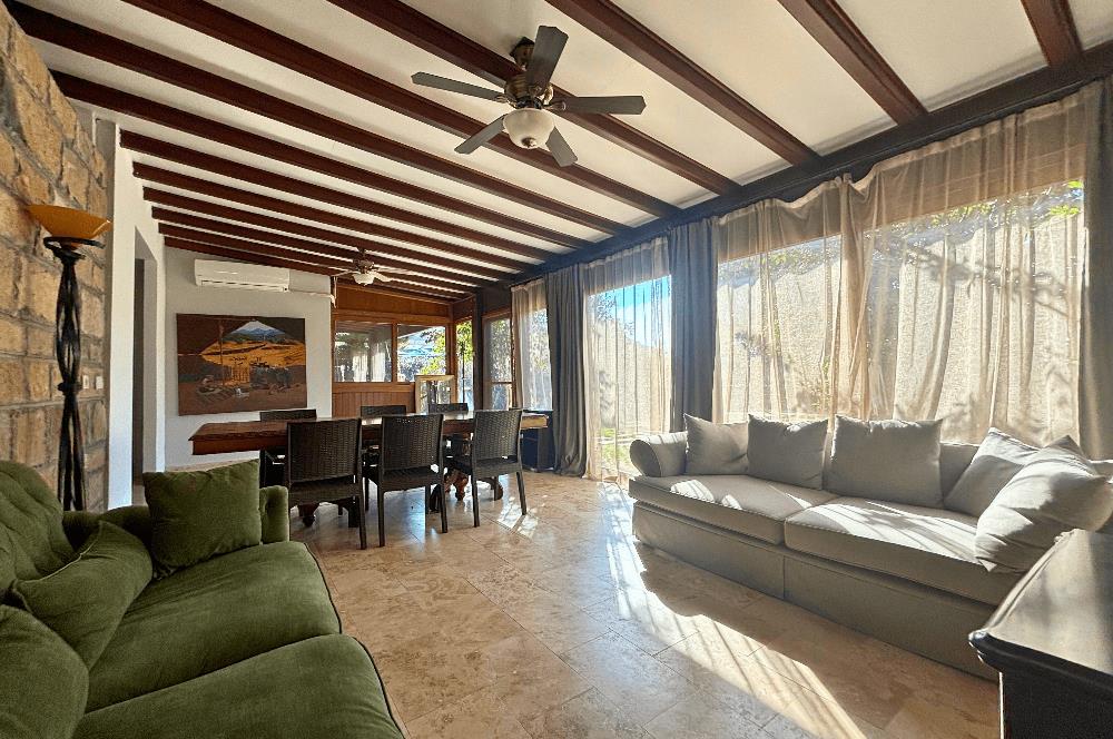 Bodrum Umurca Geniş Müstakil Bahçeli 6+1 Kiralık Dubleks Villa