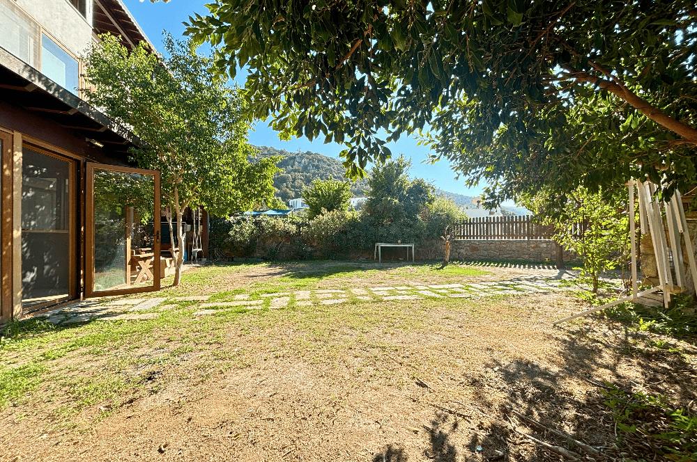 Bodrum Umurca Geniş Müstakil Bahçeli 6+1 Kiralık Dubleks Villa