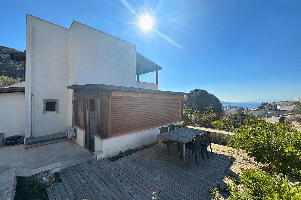 Bodrum Umurca Geniş Müstakil Bahçeli 6+1 Kiralık Dubleks Villa