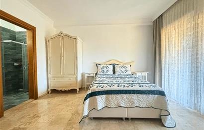 Bodrum Umurca Geniş Müstakil Bahçeli 6+1 Kiralık Dubleks Villa