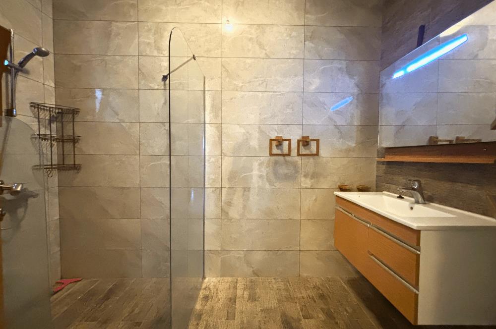 Bodrum Umurca Geniş Müstakil Bahçeli 6+1 Kiralık Dubleks Villa