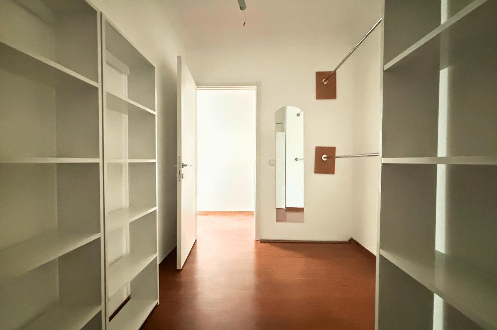 Bodrum Umurca Geniş Müstakil Bahçeli 6+1 Kiralık Dubleks Villa