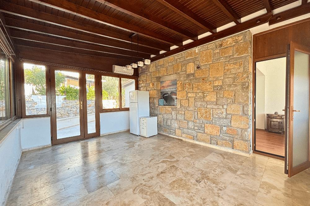 Bodrum Umurca Geniş Müstakil Bahçeli 6+1 Kiralık Dubleks Villa