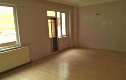 CENTURY21 PROJECT GAYRİMENKUL 'den Dumlupınar'da Kiralık 3+1 Bahçe Dubleks