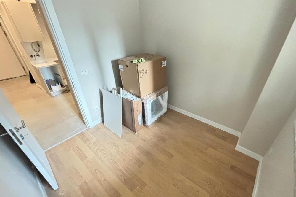 CENTIURY 21 SAHRA'DAN KOZZY'E YAKIN SIFIR BİNADA 2+1