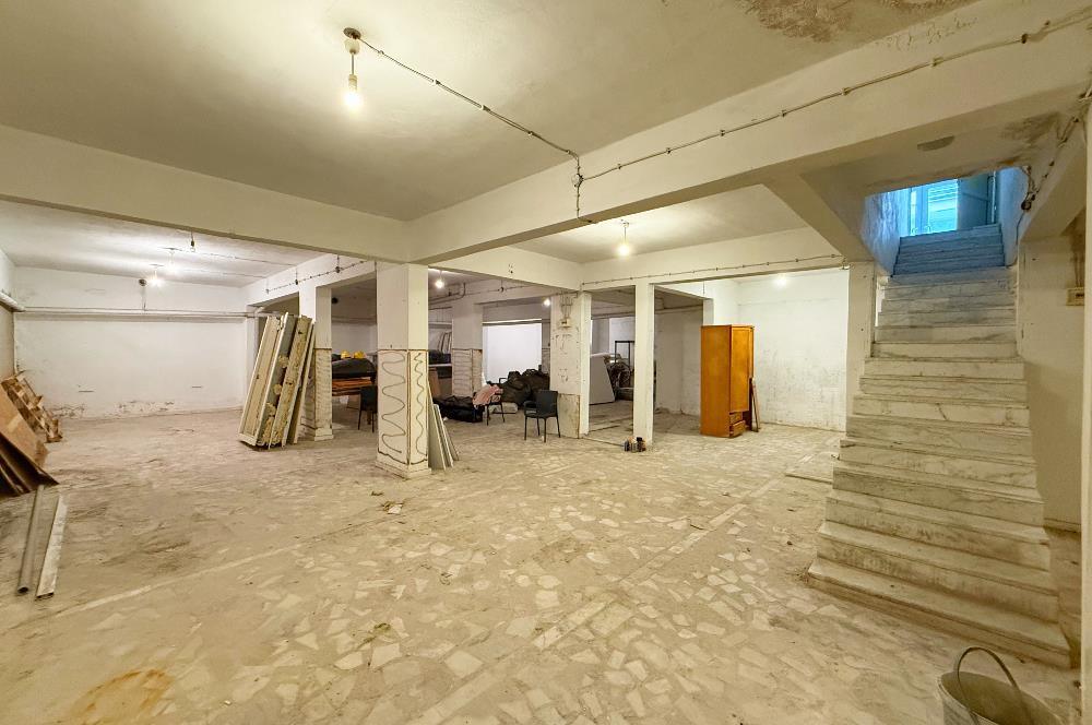 Datça Merkez'de Ana Caddede Satılık 330m2 Kullanımlı Fırsat Depo