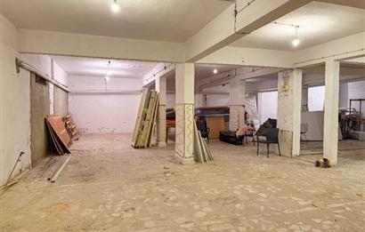 Datça Merkez'de Ana Caddede Satılık 330m2 Kullanımlı Fırsat Depo