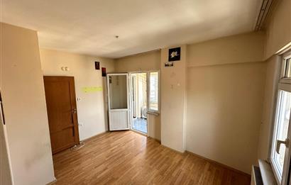 KARTAL ESENTEPE MAHALLESİ'NDE MERKEZİ KONUM 3+1 SATILIK DAİRE