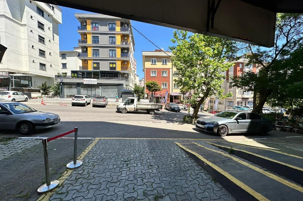 KARTAL KARLIKTEPE MAHALLESİ'NDE KULLANIŞLI 120m2 SATILIK DÜKKAN