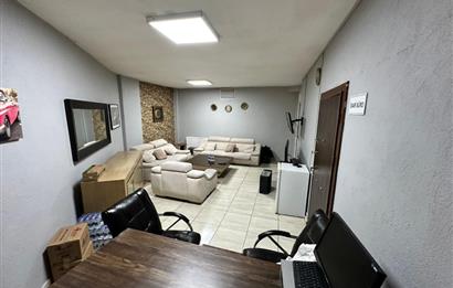 KARTAL KARLIKTEPE MAHALLESİ'NDE KULLANIŞLI 120m2 SATILIK DÜKKAN