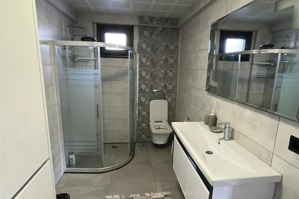 Ahmetbeyli'de Doğanın Kalbinde Mandalina Kokulu Lüks Villa