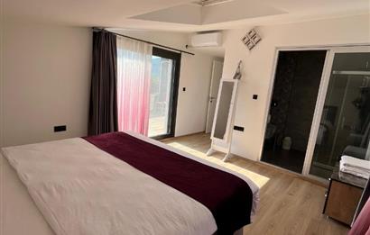 Ahmetbeyli'de Doğanın Kalbinde Mandalina Kokulu Lüks Villa