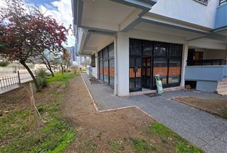 Köşe konumlu her işe uygun 2 katlı depolu dükkan - 1 - 31160