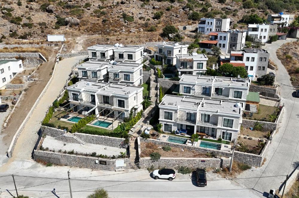 Bodrum Gündoğan Satılık Bahçeli Müstakil Villa |Yan Yana 2 Villa