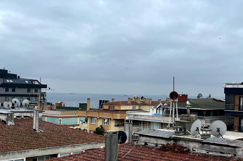 PENDİK BURNU'NDA DENİZ-ADALAR MANZARALI SIFIR 3 + 1 