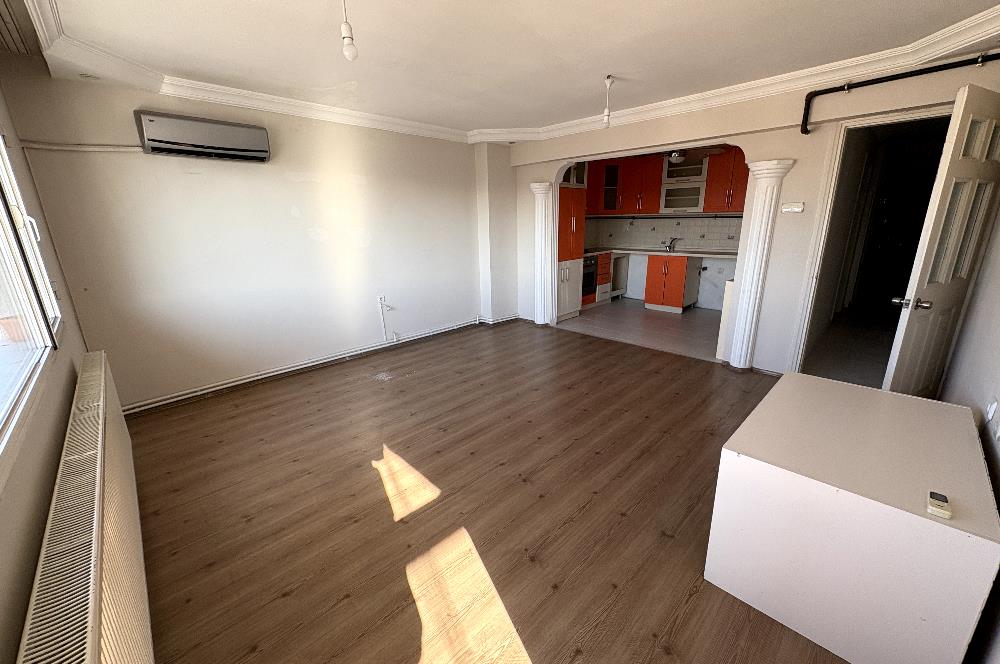 BORNOVA EGE ÜNİVERSİTESİ KARŞISI BAKIMLI KİRALIK 3+1 DAİRE