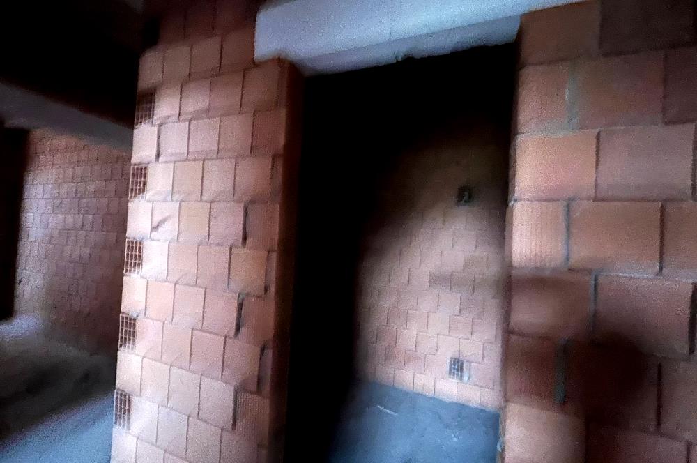 PENDİK BURNU'NDA DENİZ-ADALAR MANZARALI SIFIR 3 + 1 