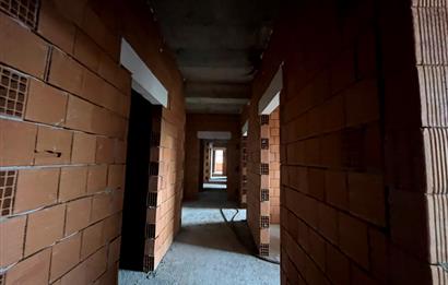 PENDİK BURNU'NDA DENİZ-ADALAR MANZARALI SIFIR 3 + 1 