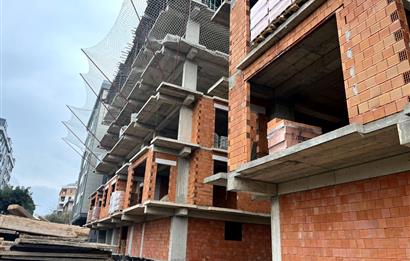 PENDİK BURNU'NDA DENİZ-ADALAR MANZARALI SIFIR 3 + 1 