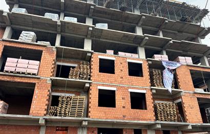 PENDİK BURNU'NDA DENİZ-ADALAR MANZARALI SIFIR 3 + 1 