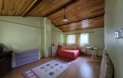 C21 Cius; Denize Kenarı 580 m2 Bahçe İçerisinde Müstakil Ev-Kapaklı