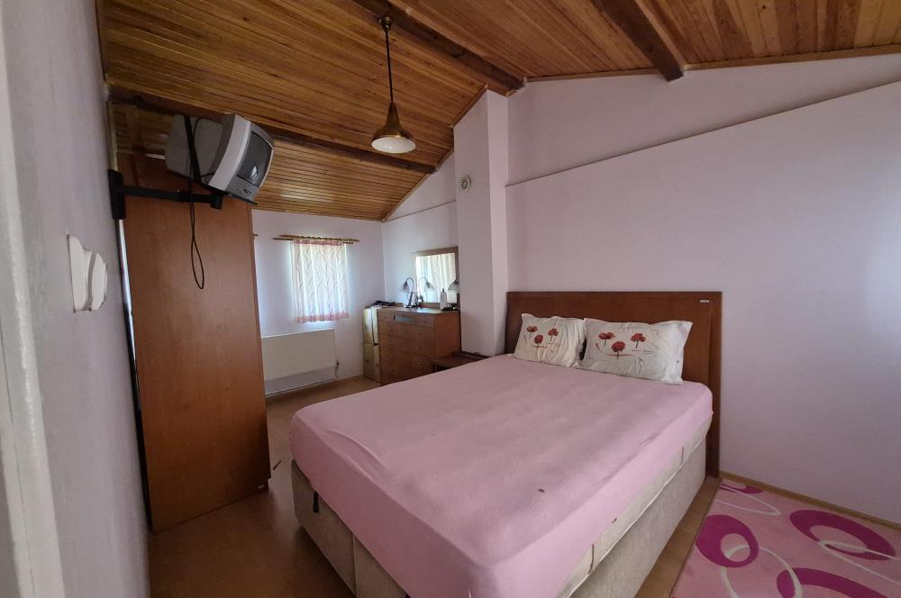 C21 Cius; Denize Kenarı 580 m2 Bahçe İçerisinde Müstakil Ev-Kapaklı