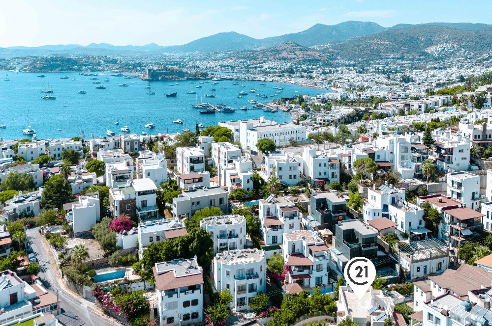 Bodrum Kumbahçe Satılık 5+1 Müstakil Yarı Taş Villa ve 2+1 Daire