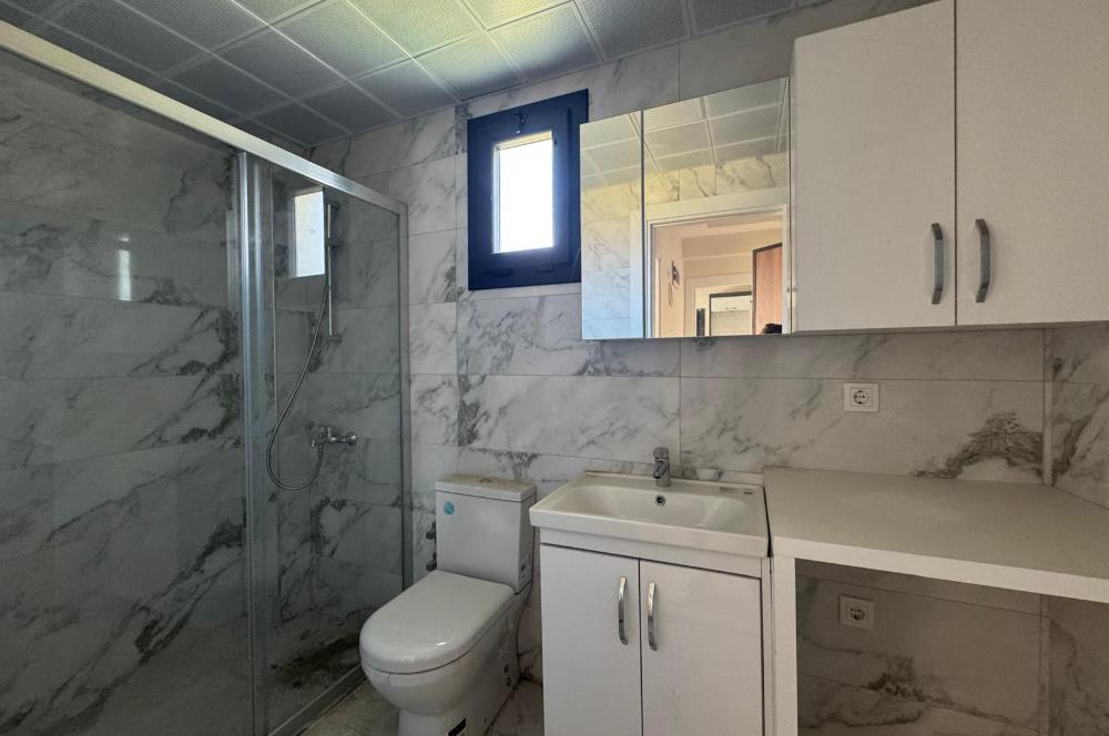 Foça Bağarası'nda Site İçerisinde Bahçe Katı 2+1 Kiralık Daire