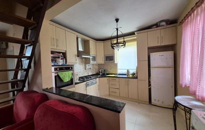 C21 Cius; Denize Kenarı 580 m2 Bahçe İçerisinde Müstakil Ev-Kapaklı