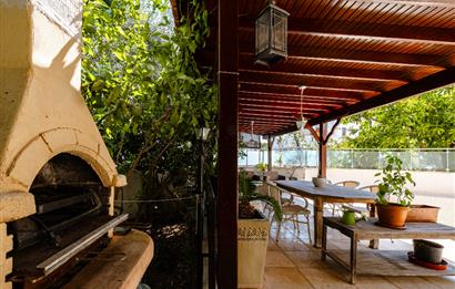 Bodrum Kumbahçe Satılık 5+1 Müstakil Yarı Taş Villa ve 2+1 Daire