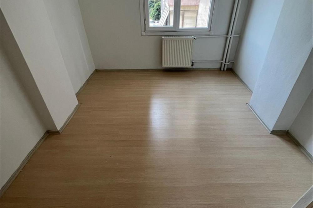 KARTAL ESENTEPE MAHALLESİ'NDE FIRSAT 3+1 SATILIK DAİRE