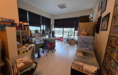 Köşe konumlu her işe uygun 2 katlı depolu dükkan