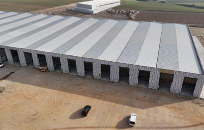 C21 LOFTTAN BOZBURUN'DA KİRALIK 1000 m² FABRİKA HOLÜ