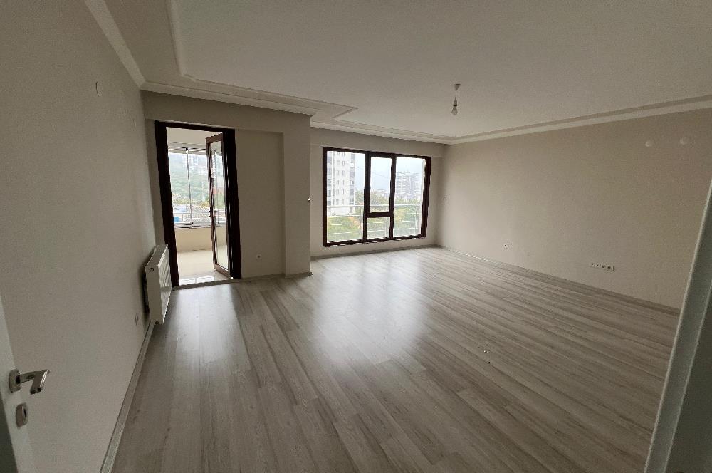 KAŞÜSTÜ MERKEZ ÖZKE SİTESİ KİRALIK DAİRE