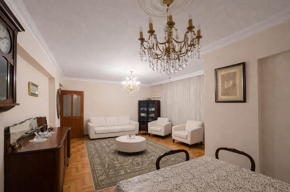 Ümraniye Namık Kemal'de 3+1 Satılık Daire